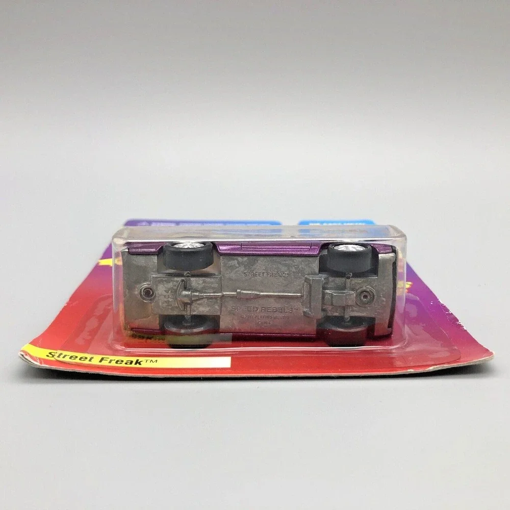 Speed Rebels 1970 70 Dodge Super‎ Bee Street Freak Metallic Purple Diecast 1/64